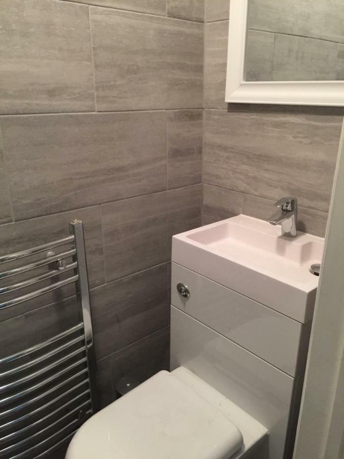 Abbey Wood Station Five Bedroom Self Contained House Exteriör bild