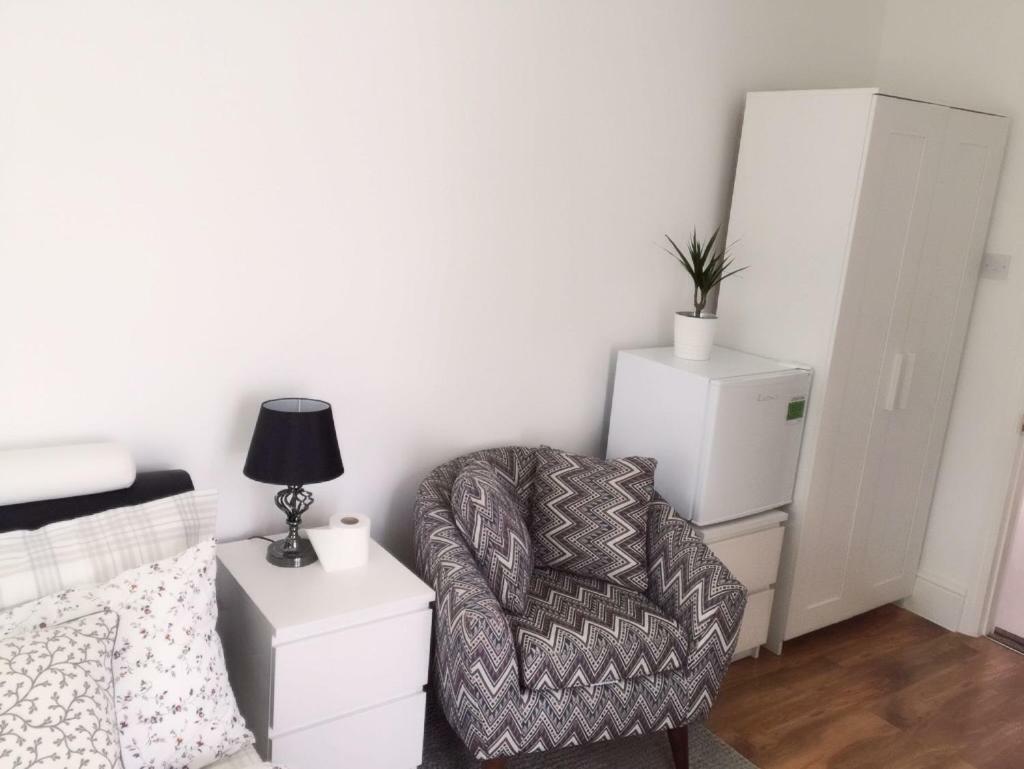 Abbey Wood Station Five Bedroom Self Contained House Exteriör bild