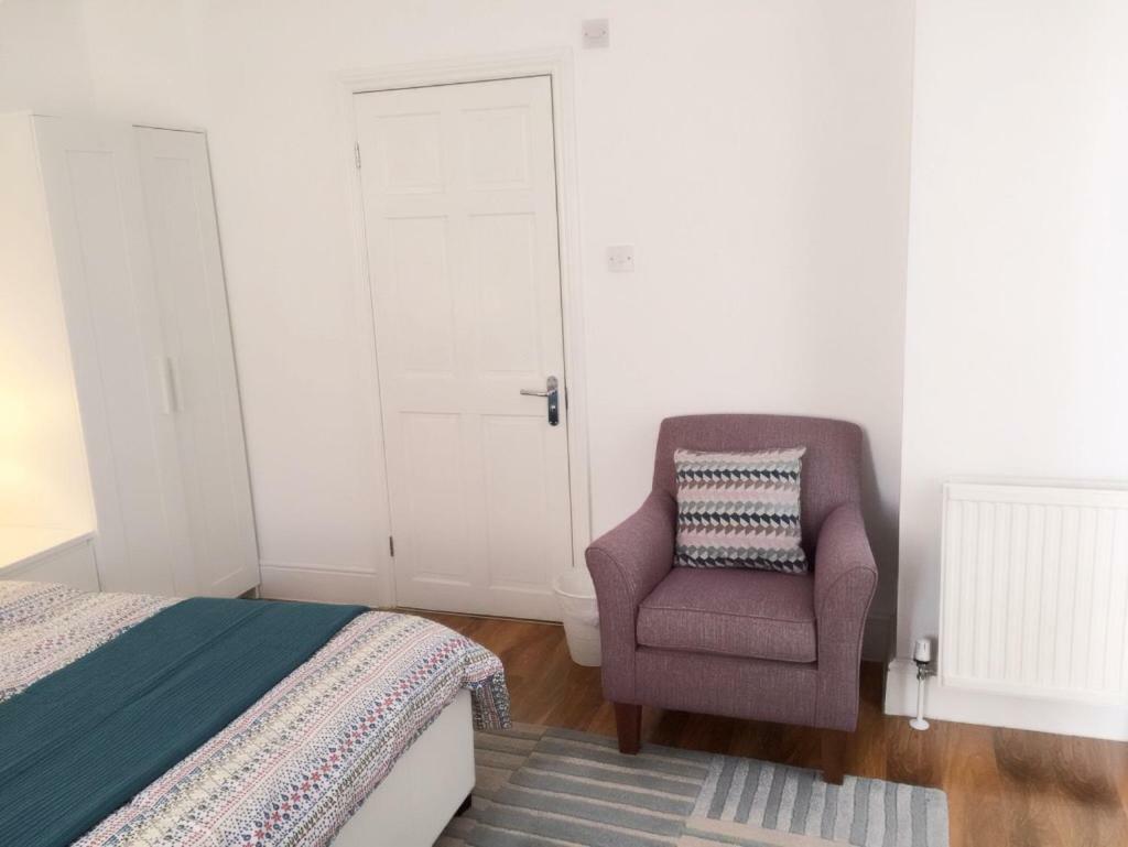 Abbey Wood Station Five Bedroom Self Contained House Exteriör bild